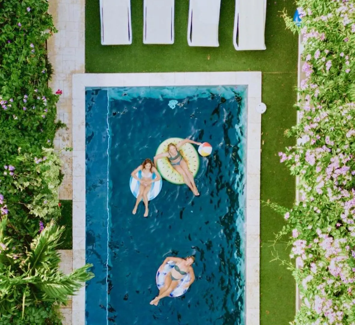 Modern 4Br Villa With Private Pool Walk To Palm Beach